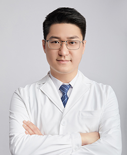 維港口腔陳何熙主任:以誠待人 用醫德收獲口碑